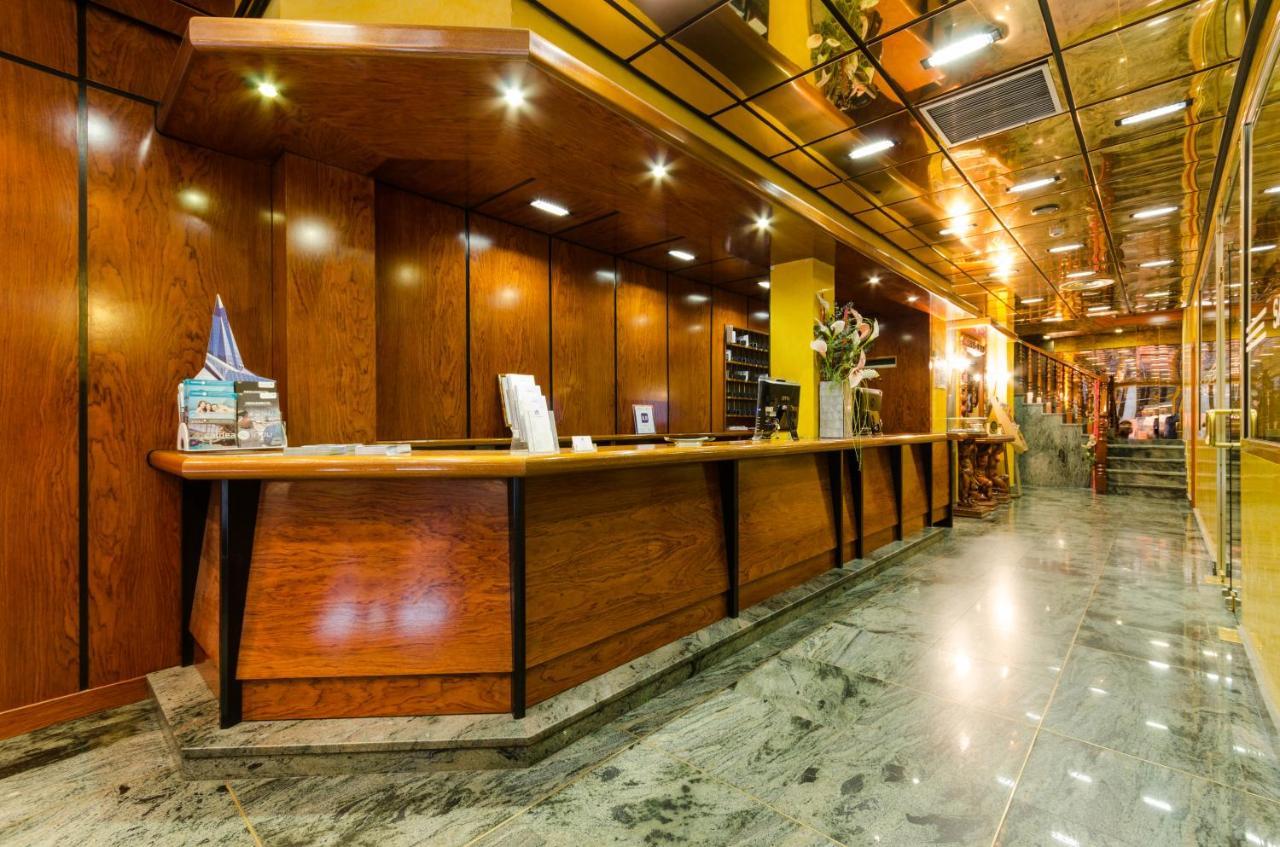 Yomo Eureka Hotel Andorra-a-Velha Exterior foto